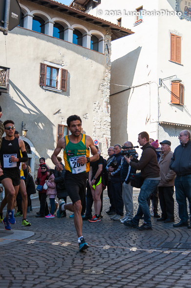 06 aprile 2015