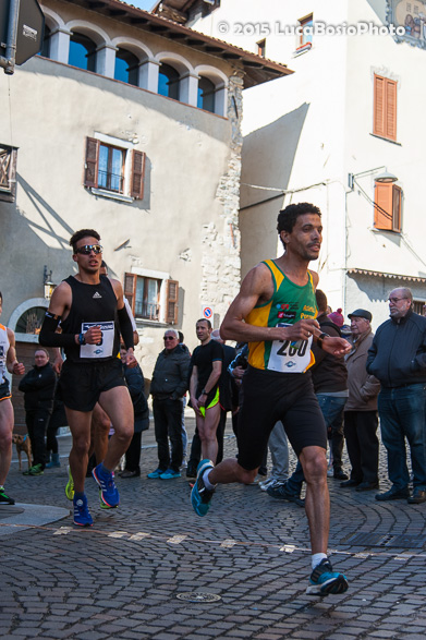 06 aprile 2015