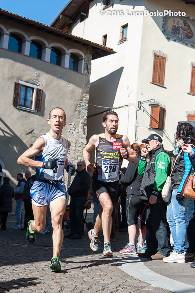 06 aprile 2015