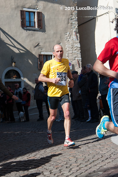 06 aprile 2015