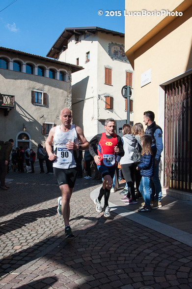 06 aprile 2015