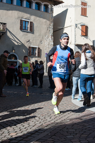 06 aprile 2015
