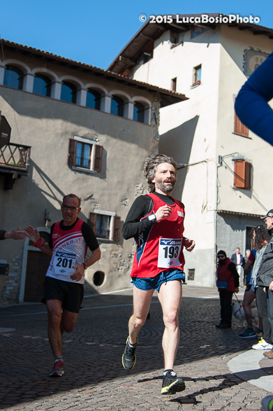 06 aprile 2015