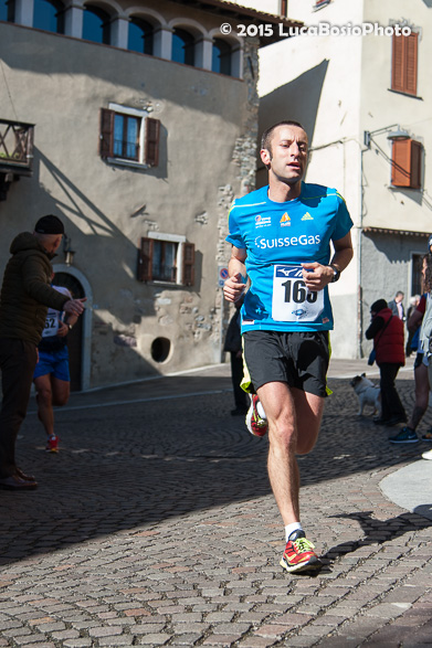 06 aprile 2015