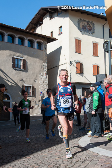 06 aprile 2015