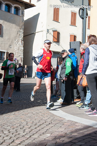 06 aprile 2015