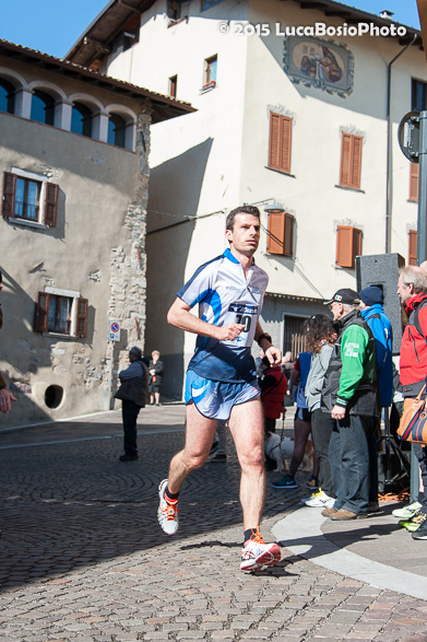 06 aprile 2015