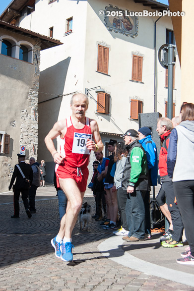 06 aprile 2015