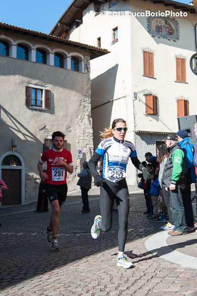 06 aprile 2015