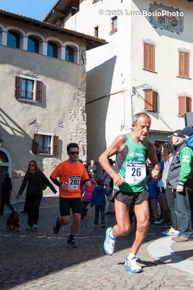 06 aprile 2015