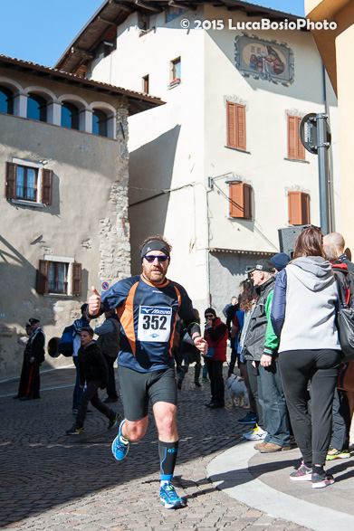 06 aprile 2015