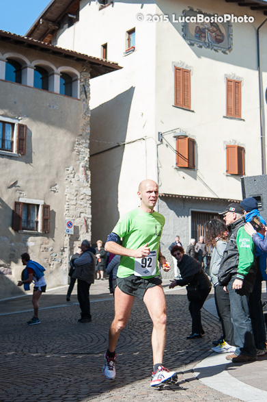 06 aprile 2015