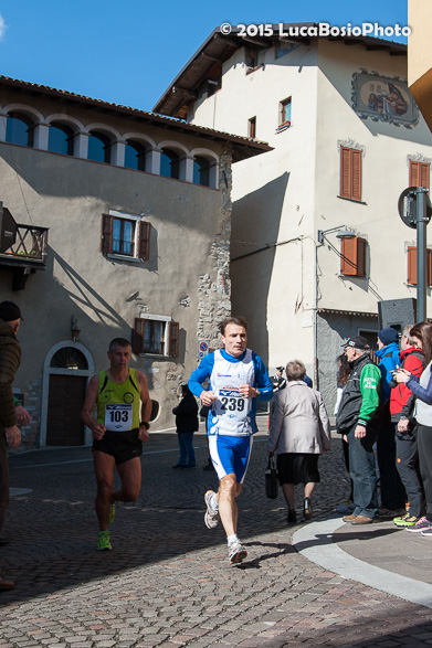 06 aprile 2015