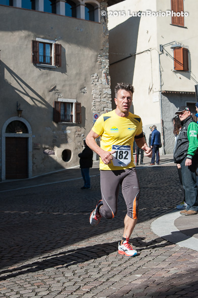 06 aprile 2015