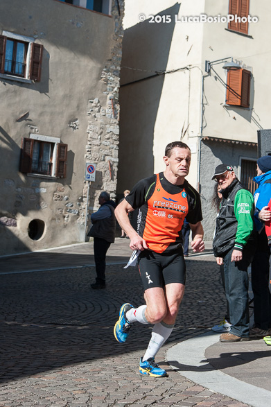 06 aprile 2015