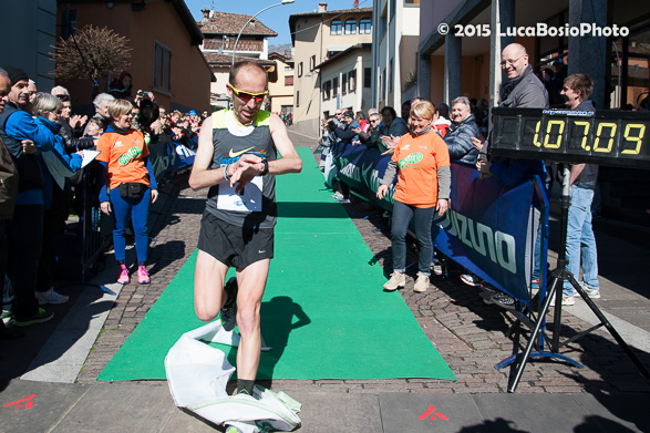 06 aprile 2015