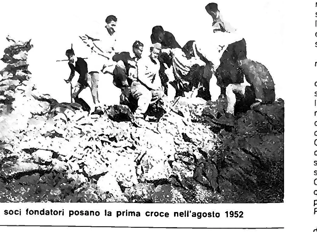 I soci fondatori posano la prima croce sul Recastello